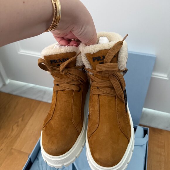 NWT Prada Winter Boots In Cognac Brown Suede Leather Shearling Lace Up - Picture 7 of 10